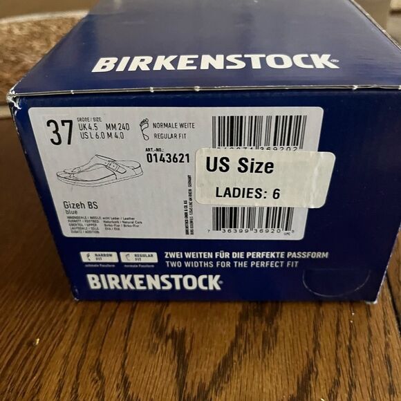 Birkenstock Gizeh Navy Blue Sandals - Picture 9 of 11